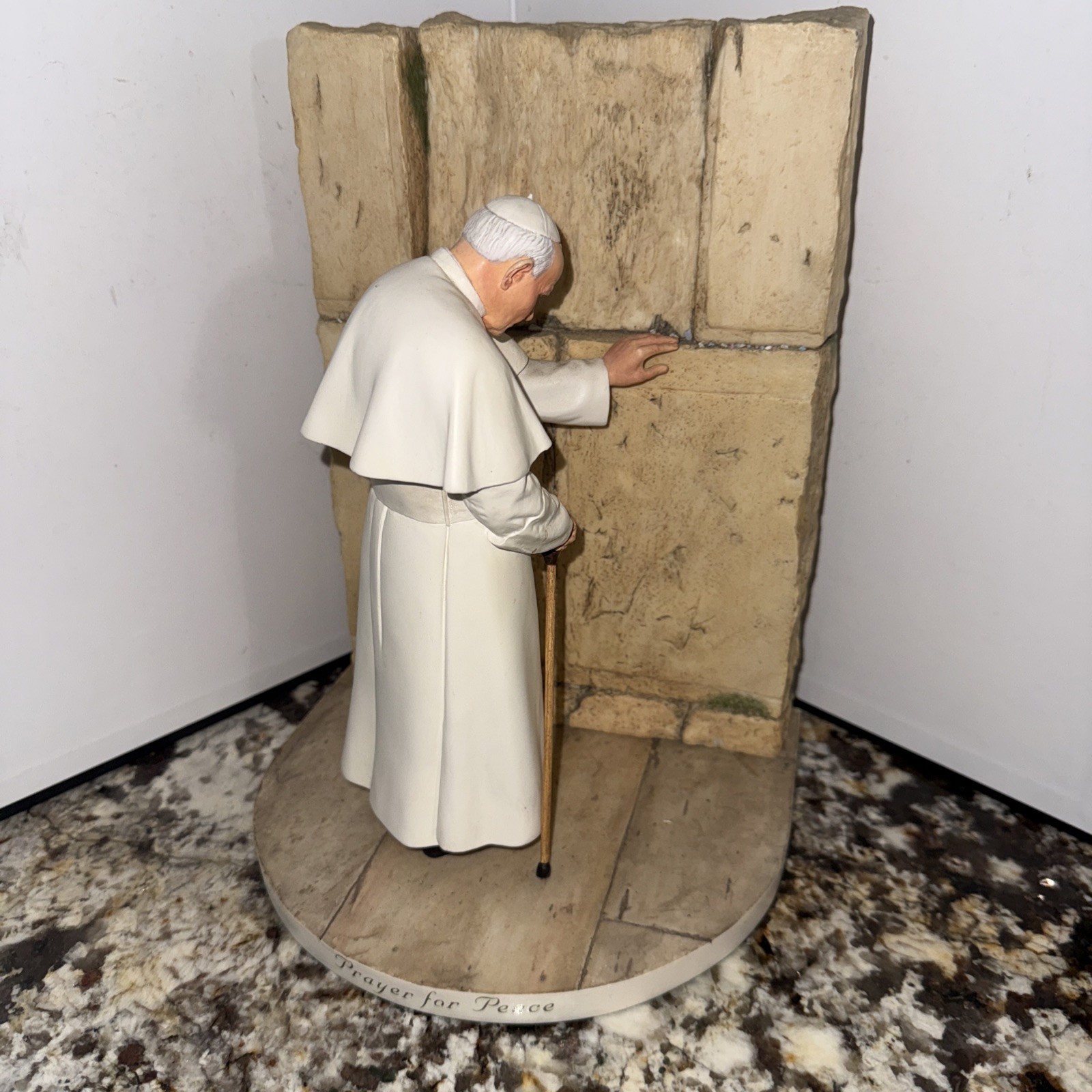 *RARE DANBURY MINT POPE JOHN PAUL II PRAY FOR PEACE STATUE