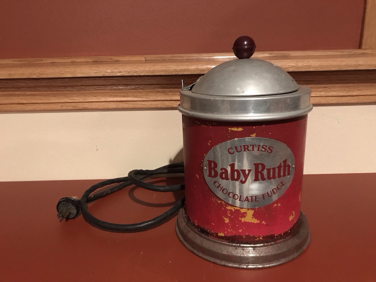 Curtiss Baby Ruth CHOC FUDGE Old Ice Cream Soda Fountain Advertising Container Curtiss Baby Ruth CHOC FUDGE Old Ice Cream Soda Fountain Advertising Container
