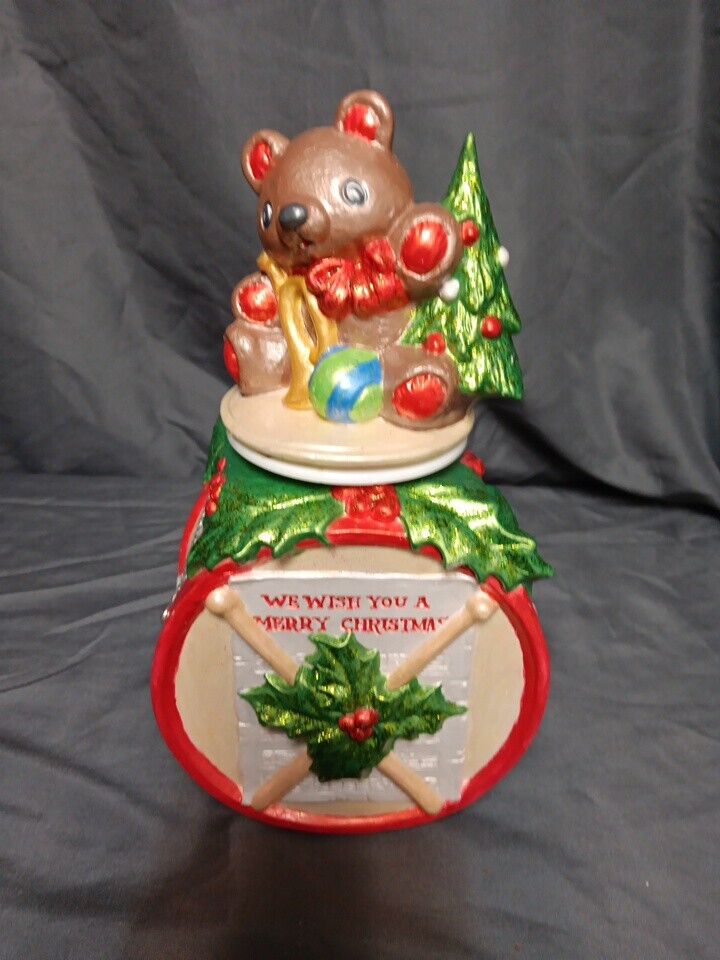 VTG Narco Japan Christmas Music Box Revolving Bear Toys Drum plays Holiday Music