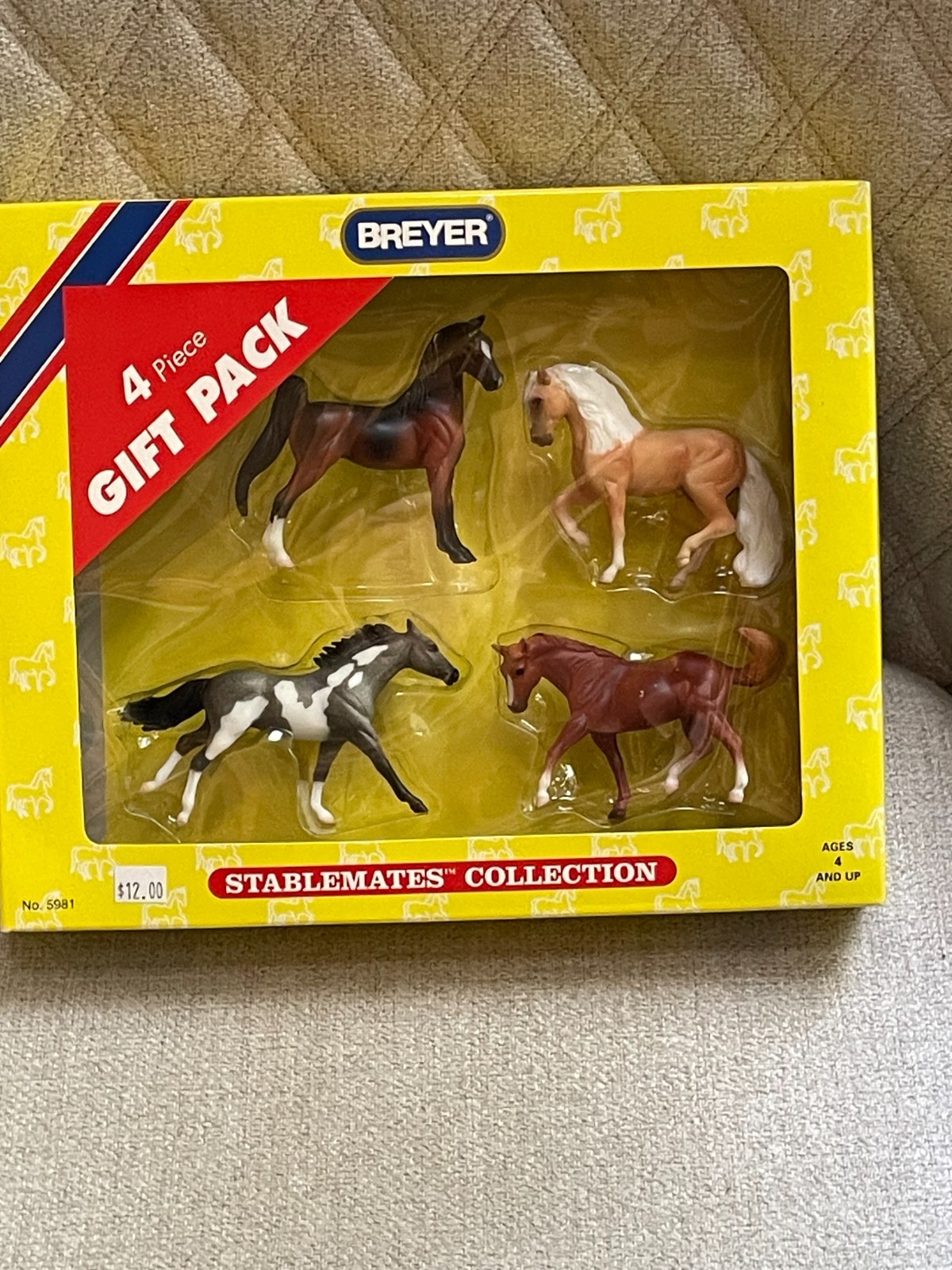 VINTAGE BREYER STABLEMATES 4 PIECE GIFT PACK COLLECTION #5981 NEW IN BOX