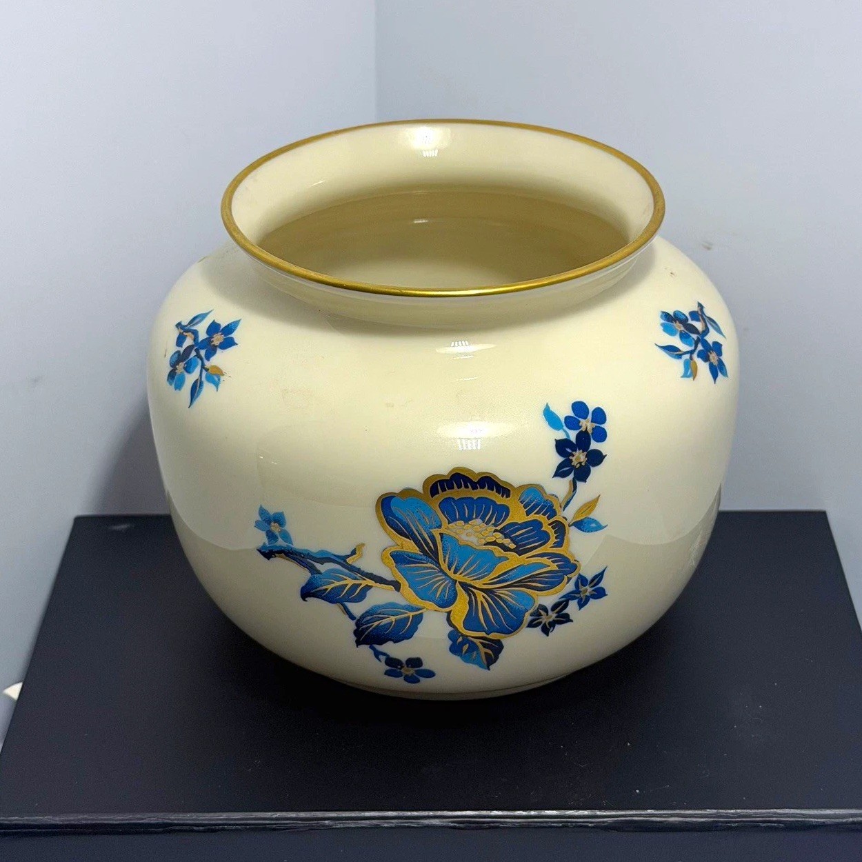Lenox China Lenox China
