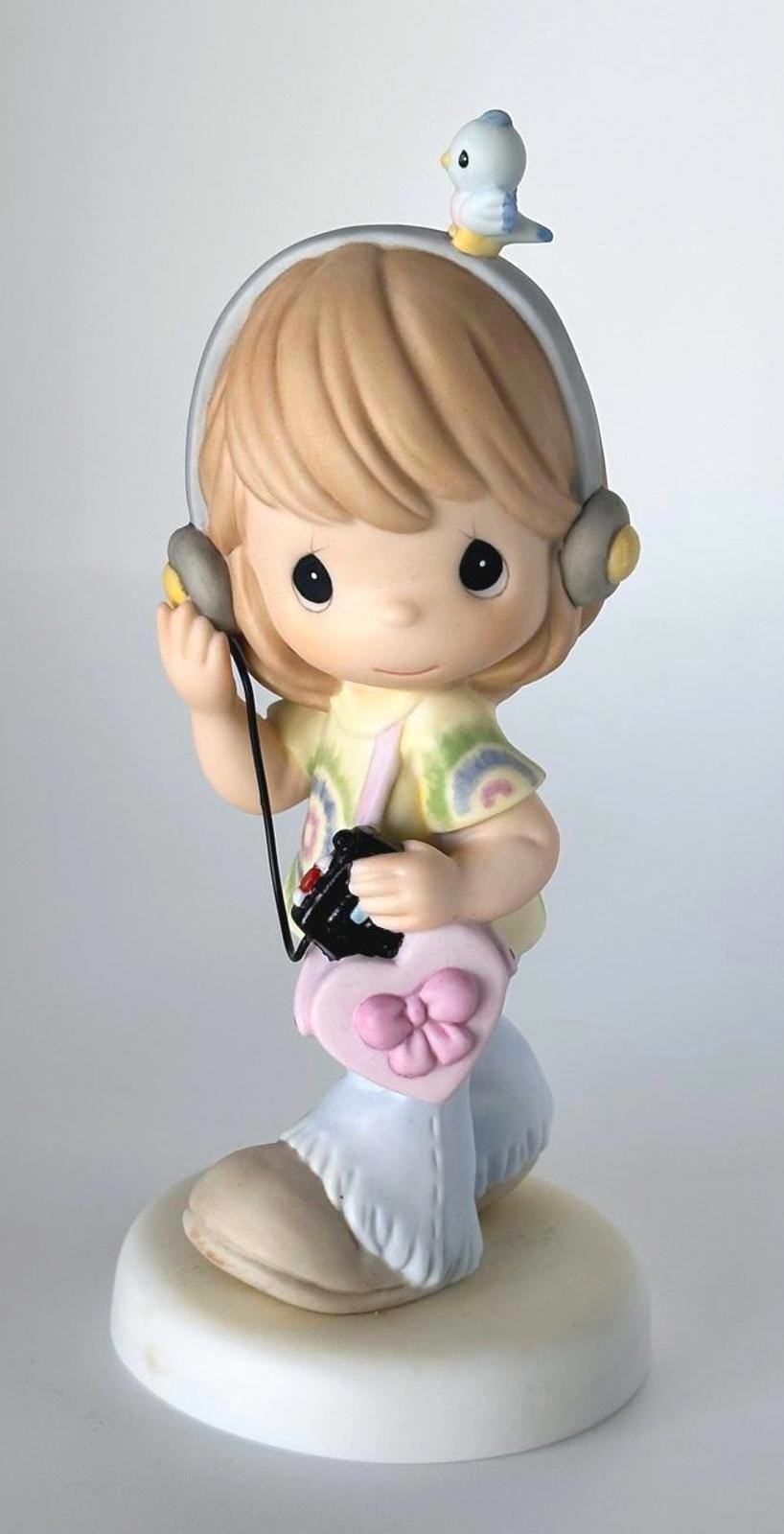 Precious Moments Girl w Headphones & Bird Accent Carry A Song In Your Heart Precious Moments Girl w Headphones & Bird Accent Carry A Song In Your Heart