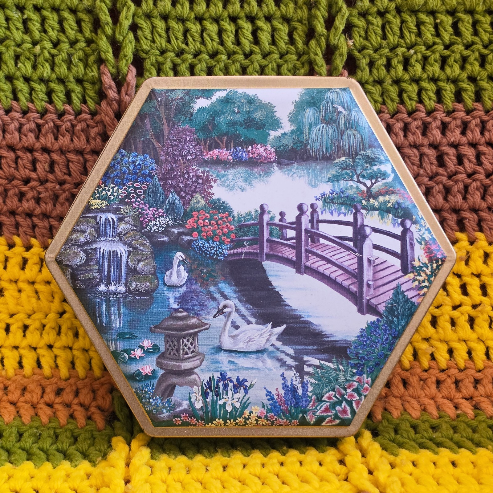 Vintage Hexagon Tin Box Asian Japanese Garden Scene Swan Pagoda Bridge 1980s