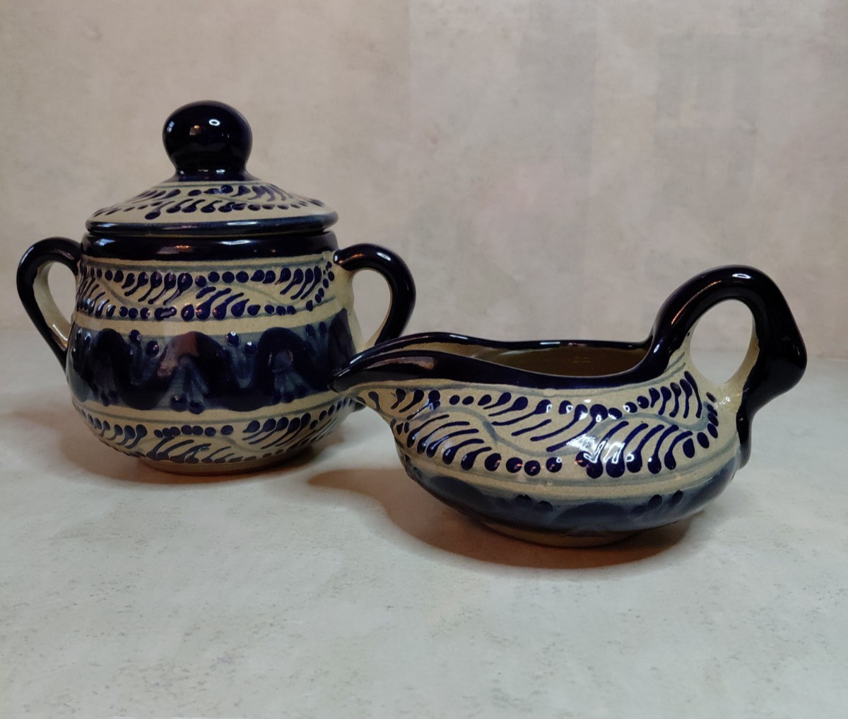 Vintage Mexican Folk Art Pottery Maya-Art Sugar/Lid & Creamer Blue & Cream