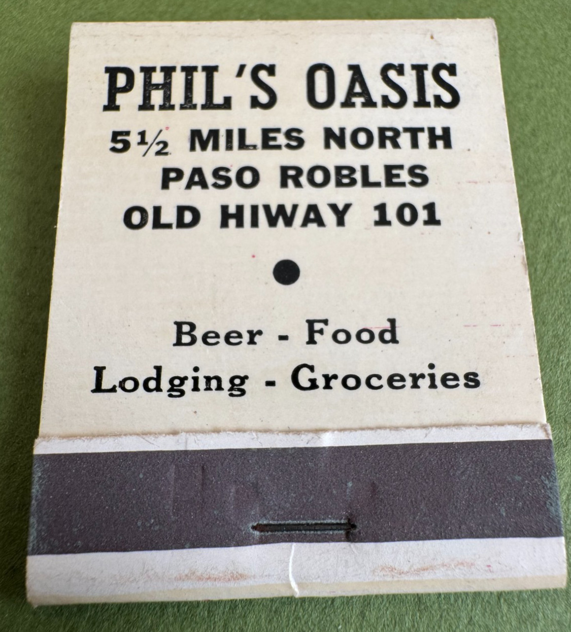 Phil\'s Oasis Paso Robles, CA Matchbook ~ Circa 1970 Vintage, Un*Struck, Nice Phil\'s Oasis Paso Robles, CA Matchbook ~ Circa 1970 Vintage, Un*Struck, Nice