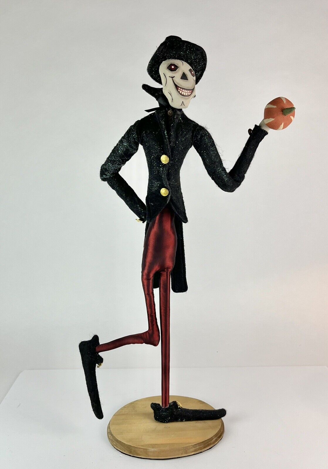 Joe Spencer Gathered Traditions Halloween Mr. Bones Appx 30” Tall Pumpkin
