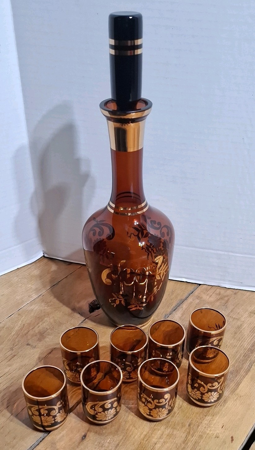 Vintage 70's  Glass decanter with Gold Floral Design 8 Shot Glasses