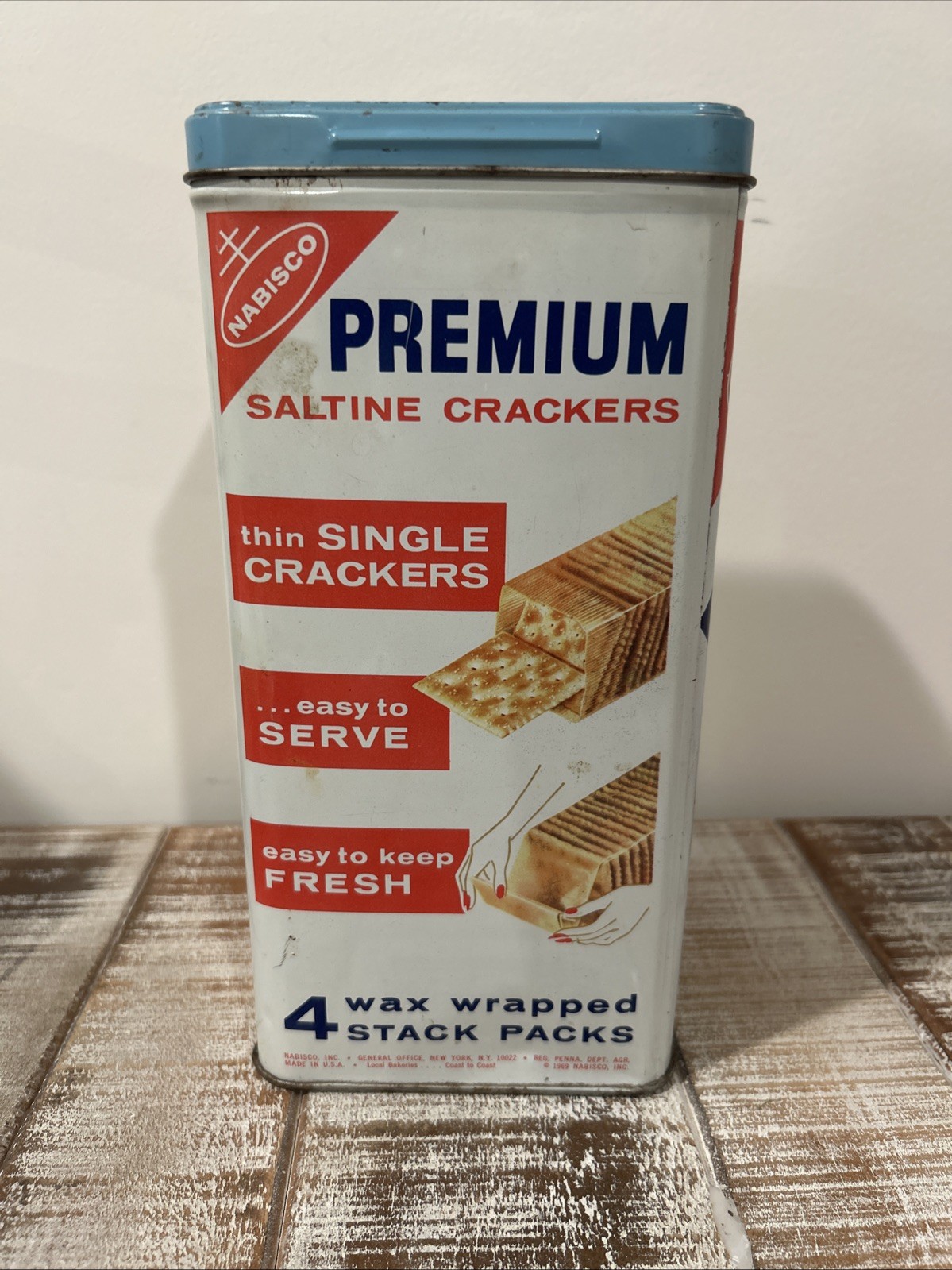 Vintage Nabisco Saltine Crackers Tin 1969 Tall Canister Metal