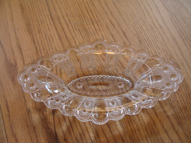 US Glass EAPG Jewel With Dewdrop Pattern Oval Relish Celery Pickle Dish 8 1/2\