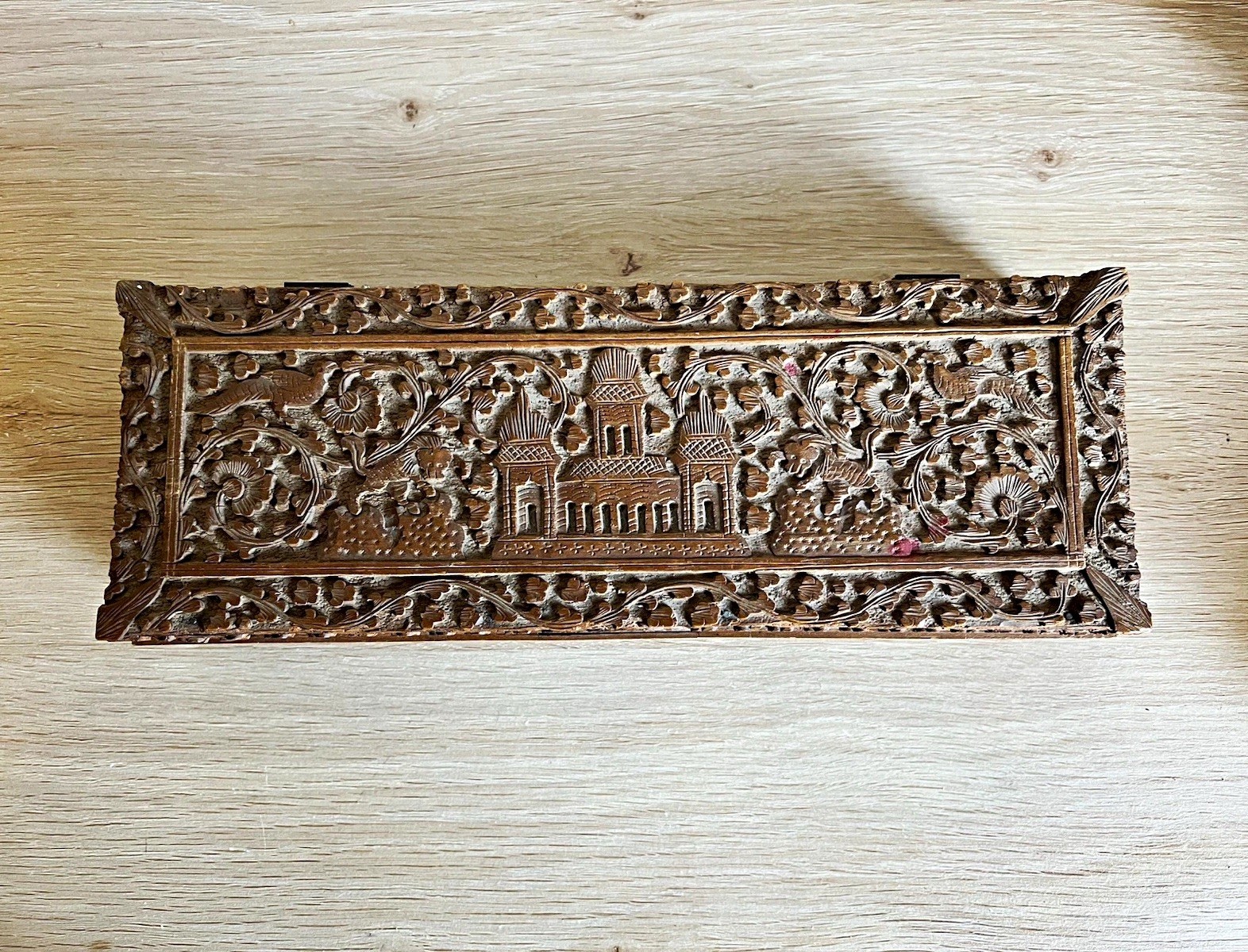 Antique 19thC Anglo-Indian Carved Sandalwood Box Taj Mahal Motif Jewelry Trink