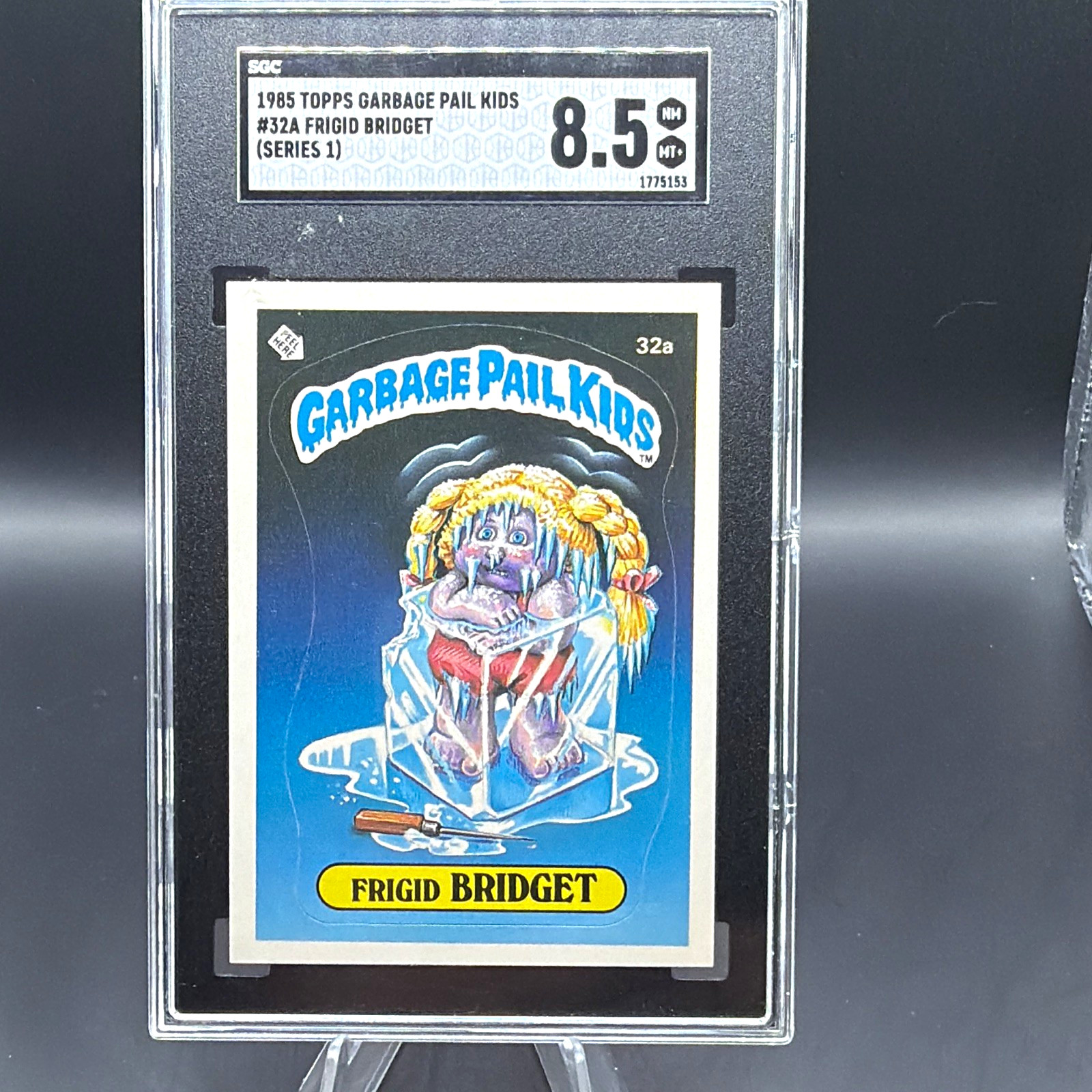 Topps Garbage Pail Kids 1985 Series 1 Frigid Bridget #32a SGC 8.5