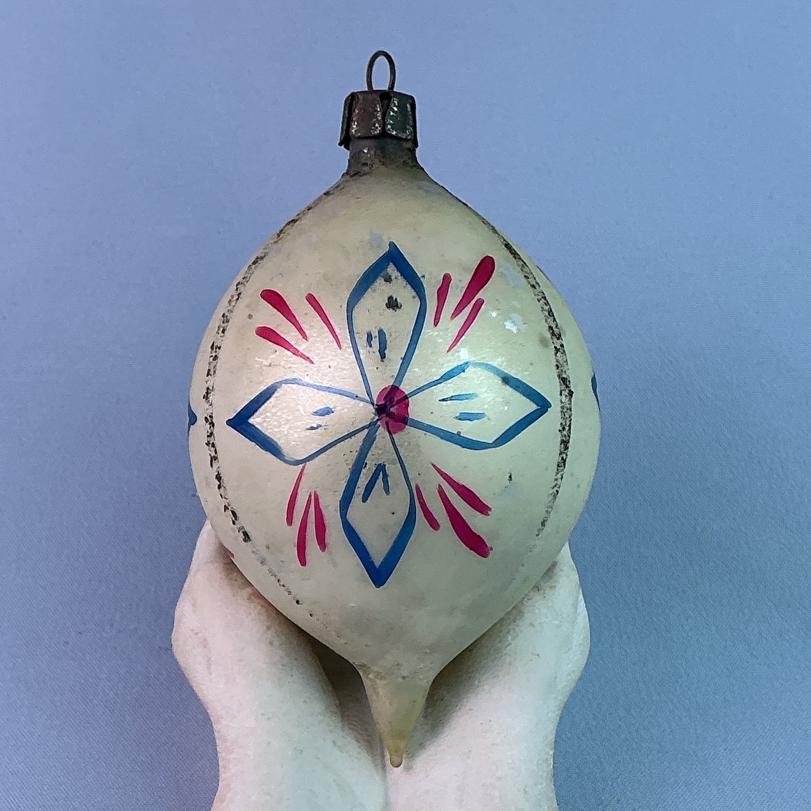 Vintage HandBlown Glass HandPainted Floral Motif(3sides)Teardrop Ornament*3.25”H