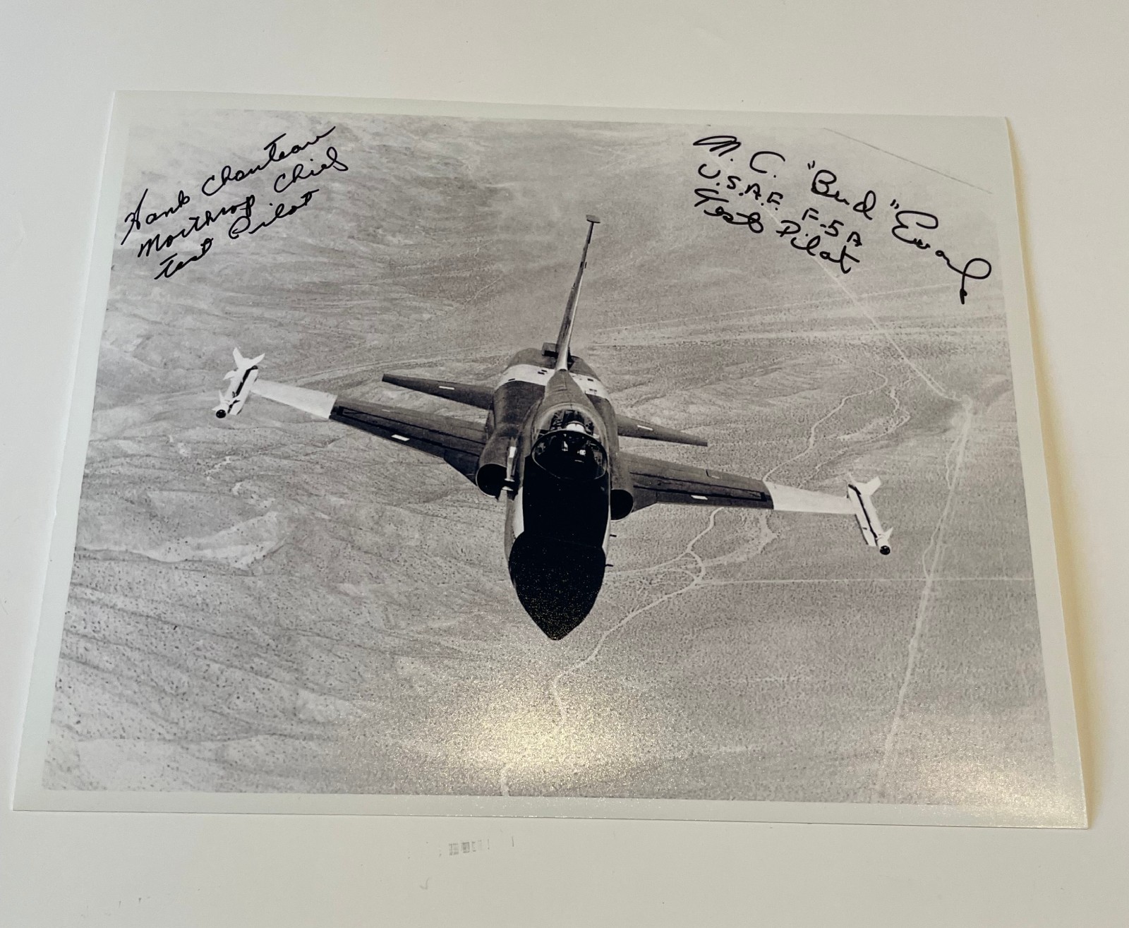 NORTHROP N156F FREEDOM FIGHTER SIGNED BY NORTHROP & USAF CHIEF TEST PILOTS