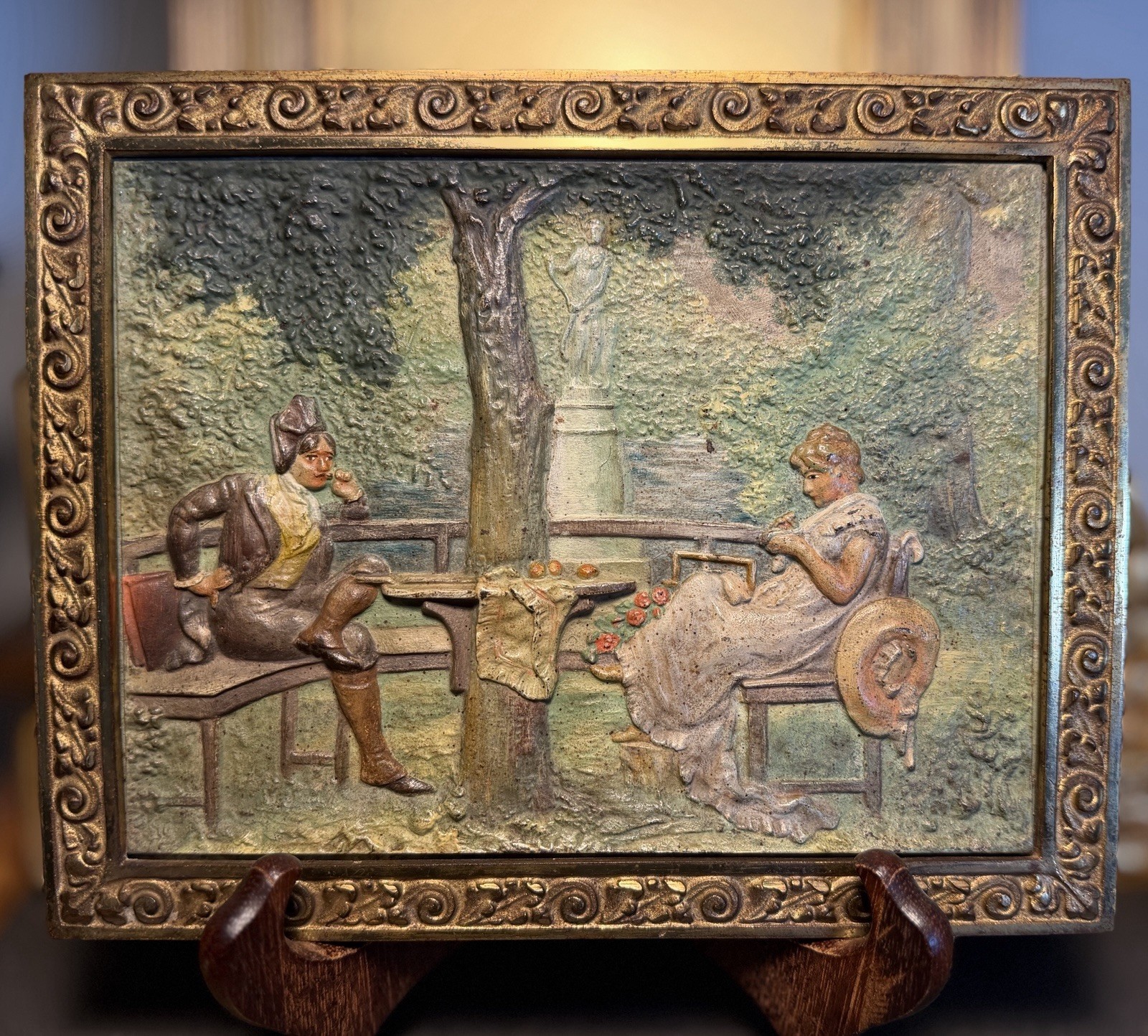 BEST ANTIQUE BRADLEY & HUBBARD CAST IRON MAN LADY GARDEN ART PLAQUE OIL PAINTING