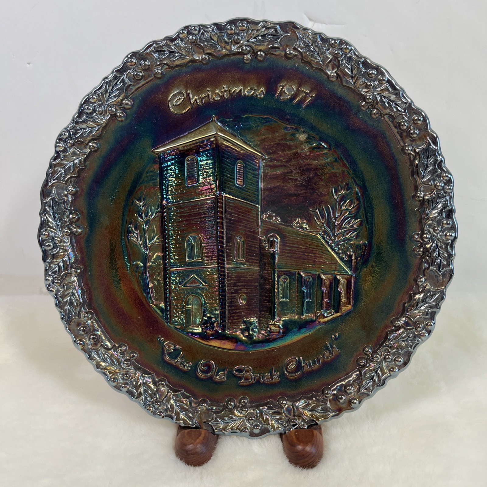 FENTON 1971 “THE OLD BRICK CHURCH” Christmas, Cobalt Amethyst Carnival Plate