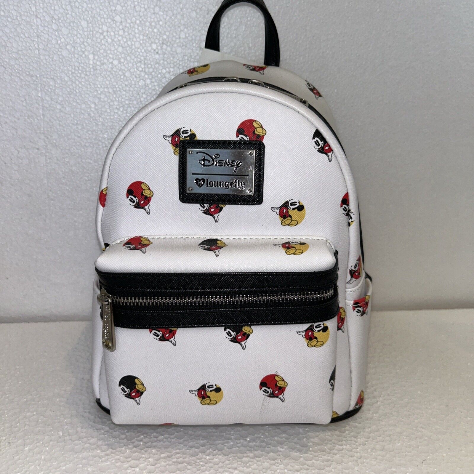 Extremely RARE 2018 Loungefly Mini Backpack BoxLunch Exclusive Mickey Circles