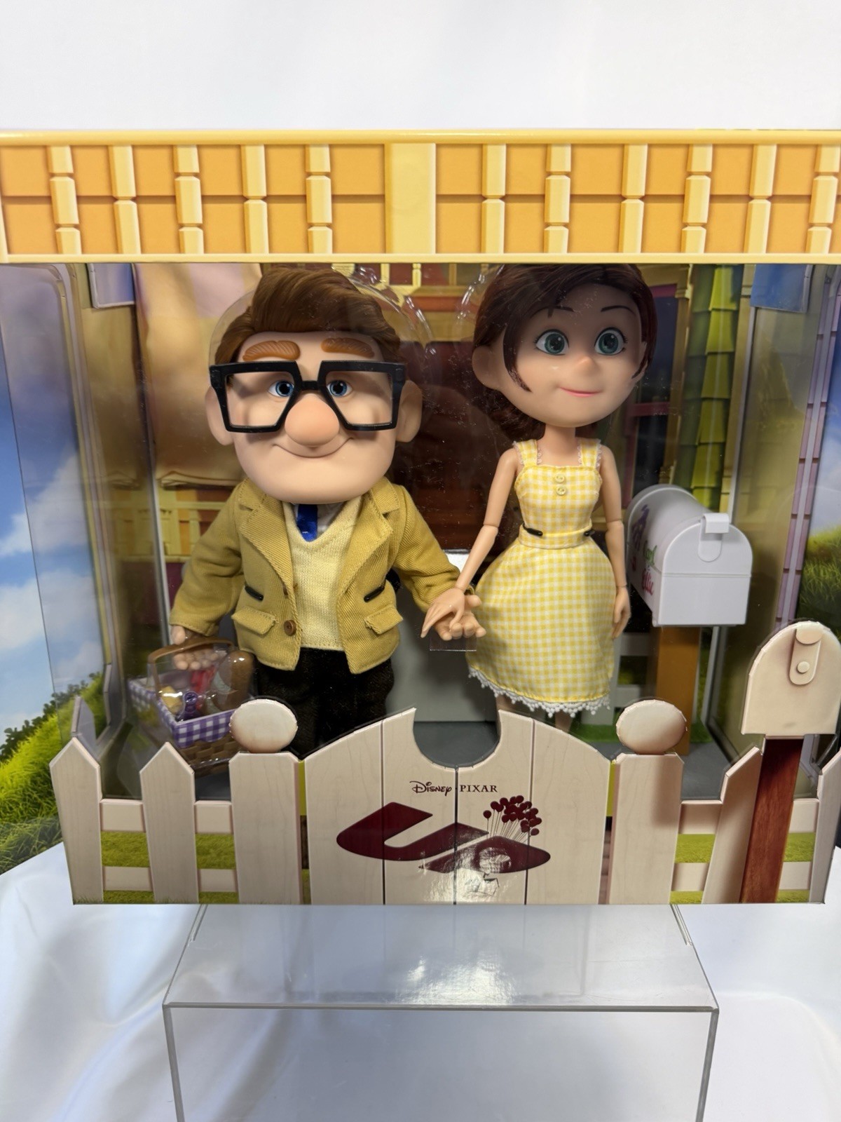 Disney Parks Pixar Up 15th Anniversary Ellie & Carl Limited Edition Doll Set New Disney Parks Pixar Up 15th Anniversary Ellie & Carl Limited Edition Doll Set New