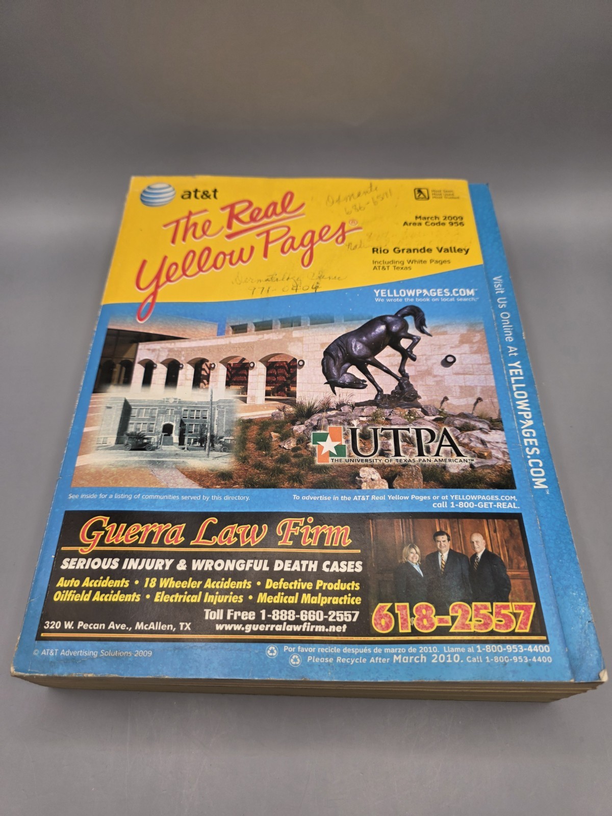 Vintage 2009 Rio Grande Valley AT&T Real Yellow Pages Phone Book Texas UTPA Cvr
