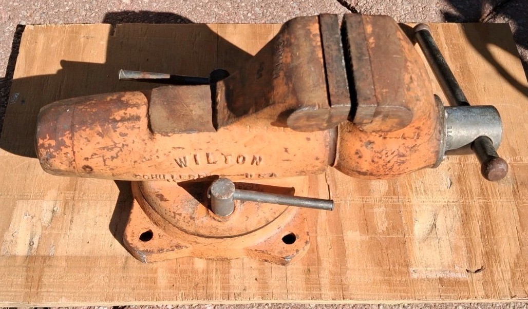 Vintage Wilton 300 Bullet Vice 3