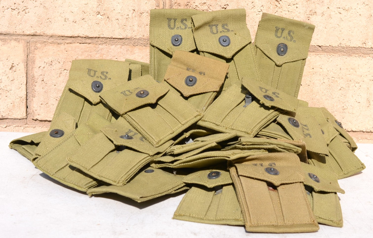 WW2 US Army Colt 1911 .45 Cal Ammo Magazine Pouch Colt Dated 1942 HOFF MFG CO.
