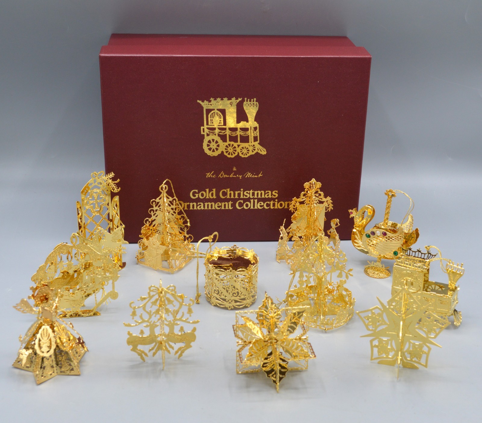Vintage 1990 Danbury Mint Gold Christmas Ornament Collection W Box Set of 12