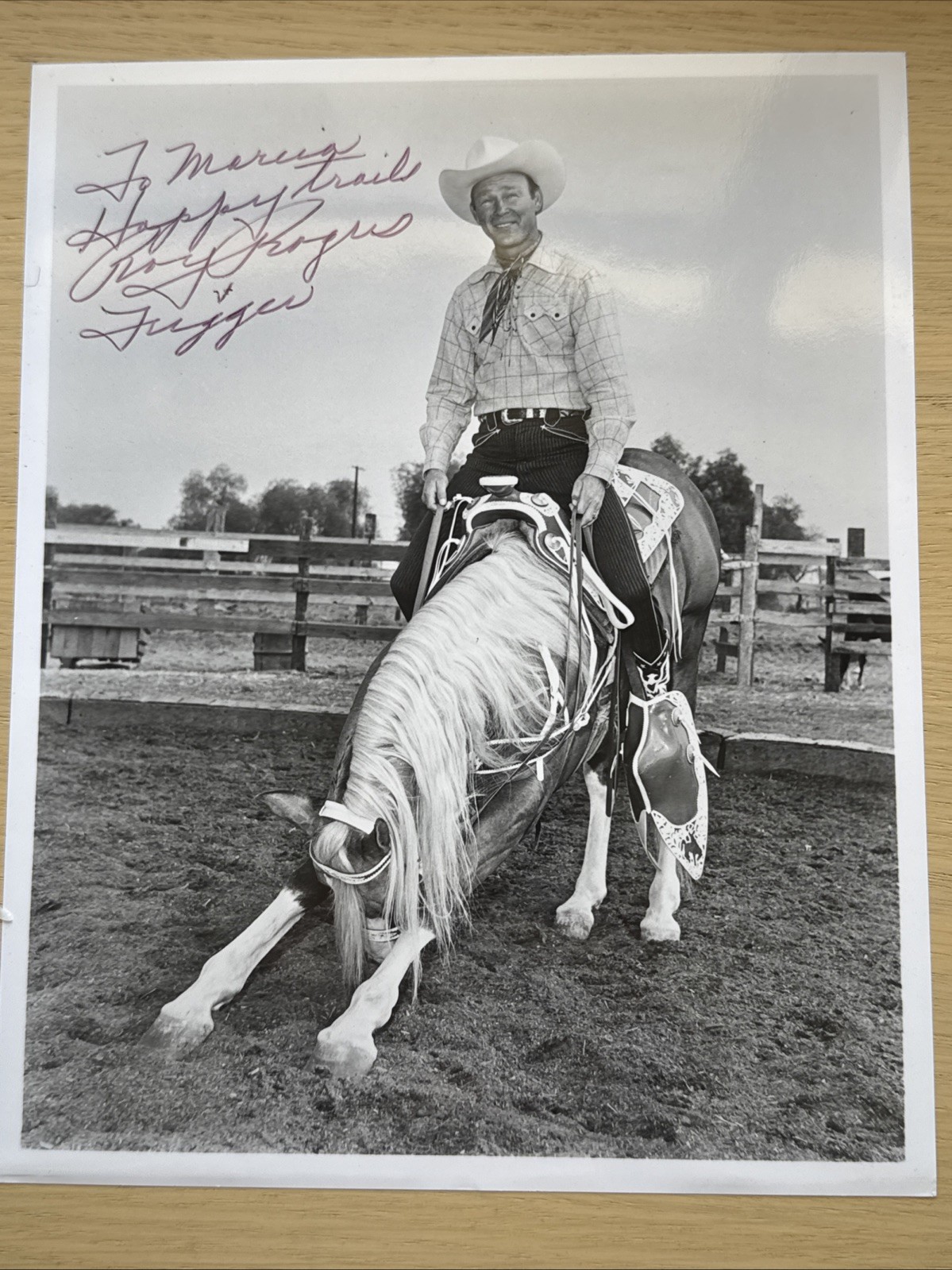 Roy Rogers & Trigger Signed Inscribed 8x10 Photo Happy Trails Vintage Western Roy Rogers & Trigger Signed Inscribed 8x10 Photo Happy Trails Vintage Western
