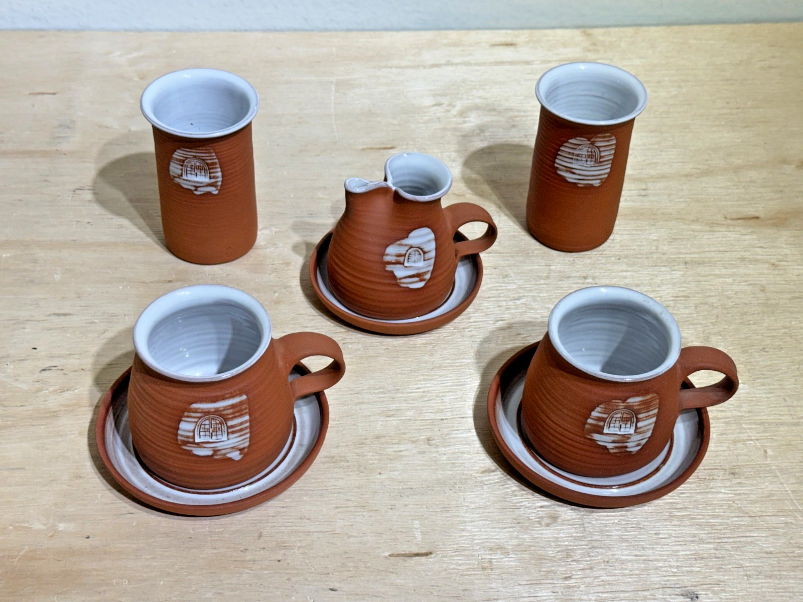 Vintage Terra Cotta Japanese Tea Set with White Highlights | Makers Mark Present