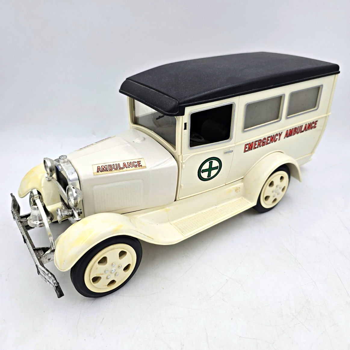 Jim Beam Kentucky Straight Bourbon Whiskey, Emergency Ambulance Decanter