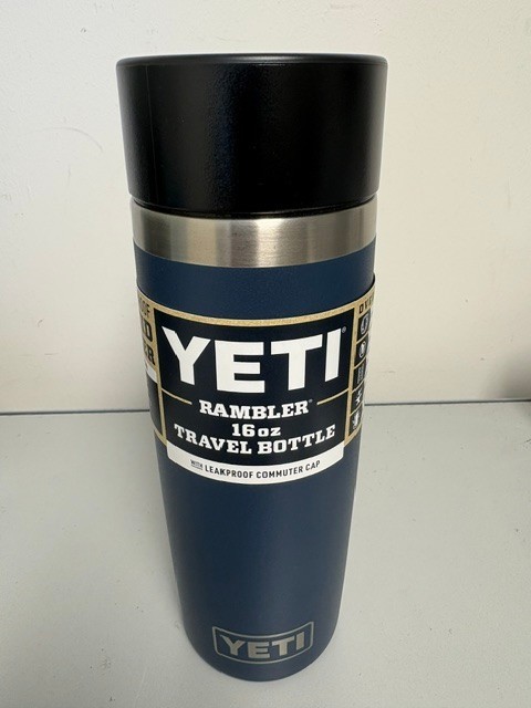 Classic Navy Blue YETI® 16 Ounce Travel Bottle - Authentic - Brand New Classic Navy Blue YETI® 16 Ounce Travel Bottle - Authentic - Brand New