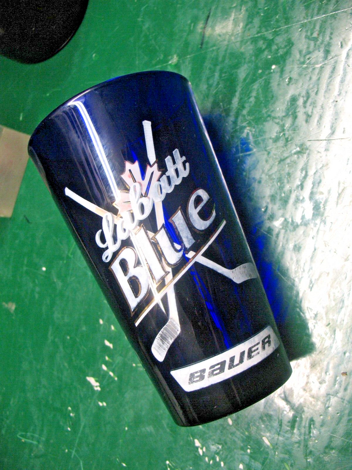 LABATT BLUE  BAUER HOCKEY COBALT  TUMBLER  SOUVENIR     LIBBEY GLASS
