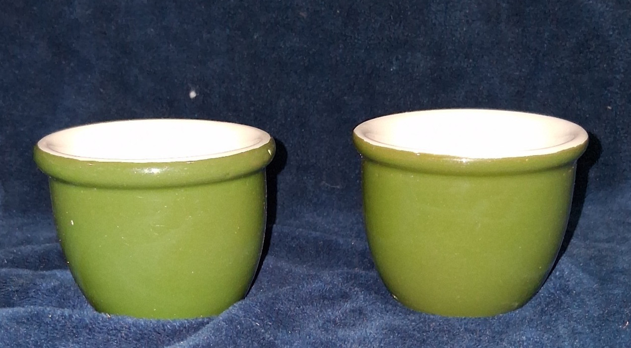 Set of 2 Vtg Hall China #351 1/2 Green Custard Cups Ramekins Oven Proof USA