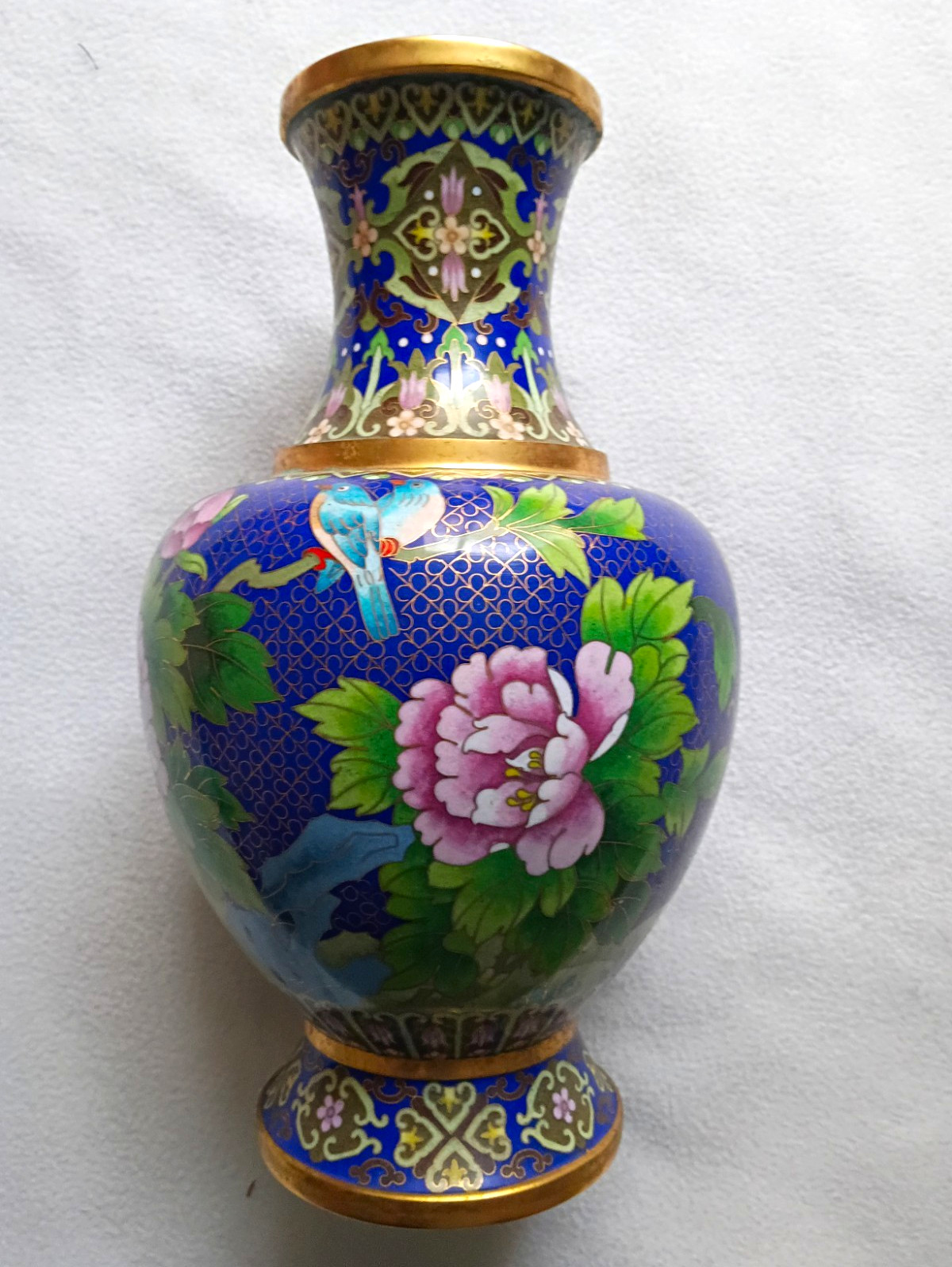 Vintage Jingfa Chinese Cloisonne Vase Cobalt Blue Floral & Bird Brass Rim 12in