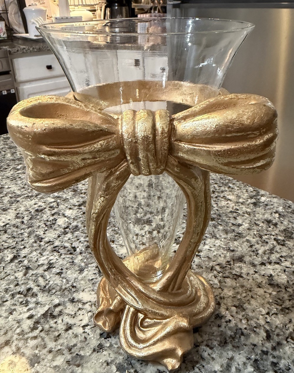 BOMBAY COMPANY Vintage Floating Gold Bow Vase 1996 