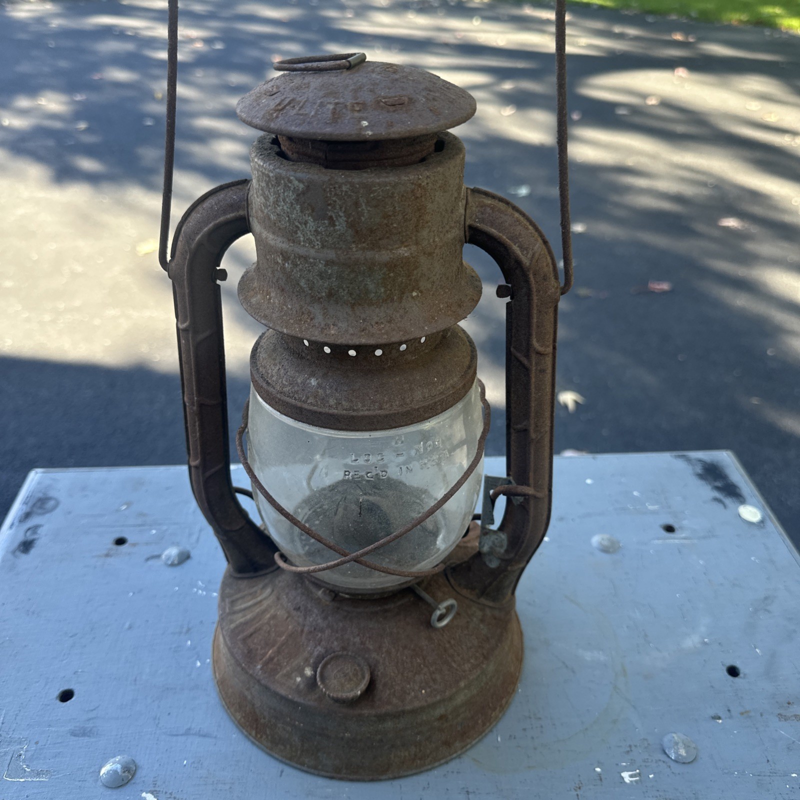 Barn Find Antique Dietz No.2  D-Lite Lantern