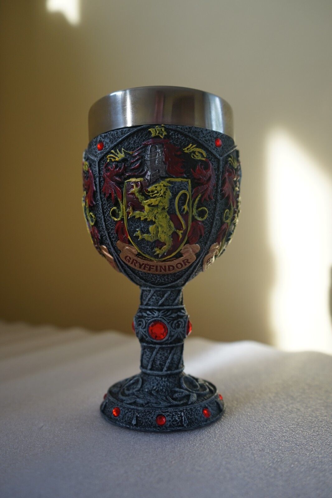 Enesco Harry Potter 6005058 Gryffindor Decorative Goblet \