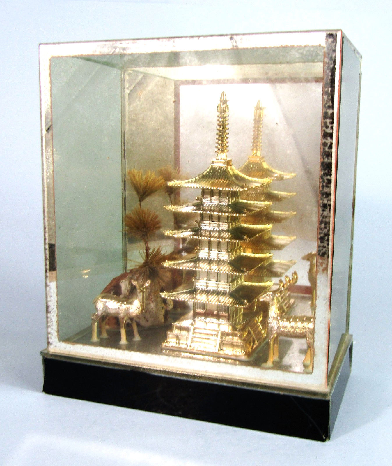 JAPANESE PAGODA Souvenir Building inside Glass Display Case Vtg OMC Japan