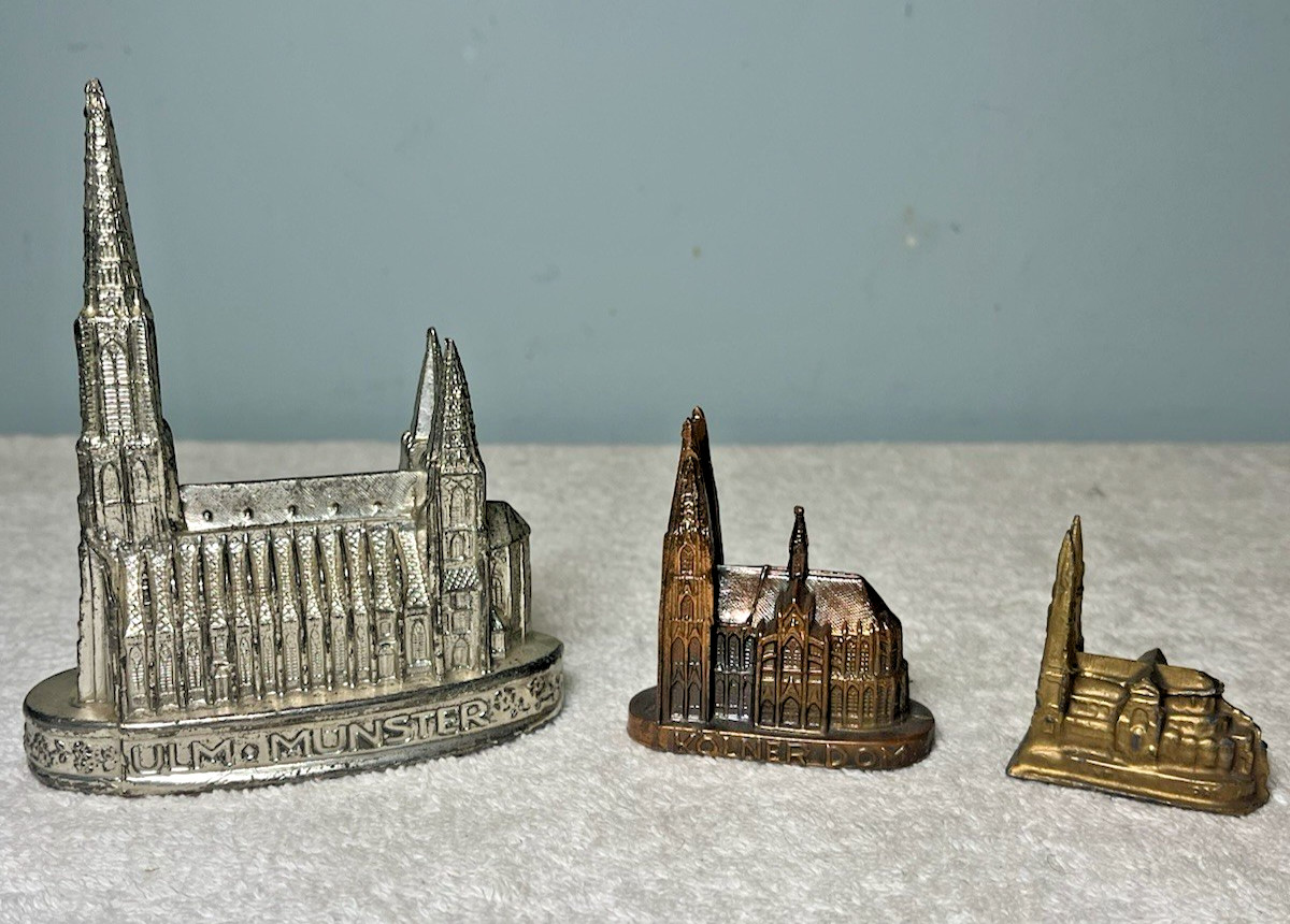 Vintage Metal Souvenir Cathedral Building Lot: Ulm Munster, Kohlner Dom, Beaupre Vintage Metal Souvenir Cathedral Building Lot: Ulm Munster, Kohlner Dom, Beaupre