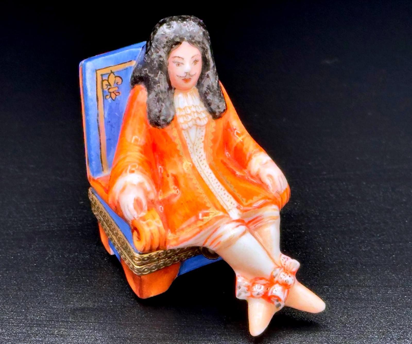 Authentic Limoges Hand Painted France Sun King Courtier on Throne Trinket Box
