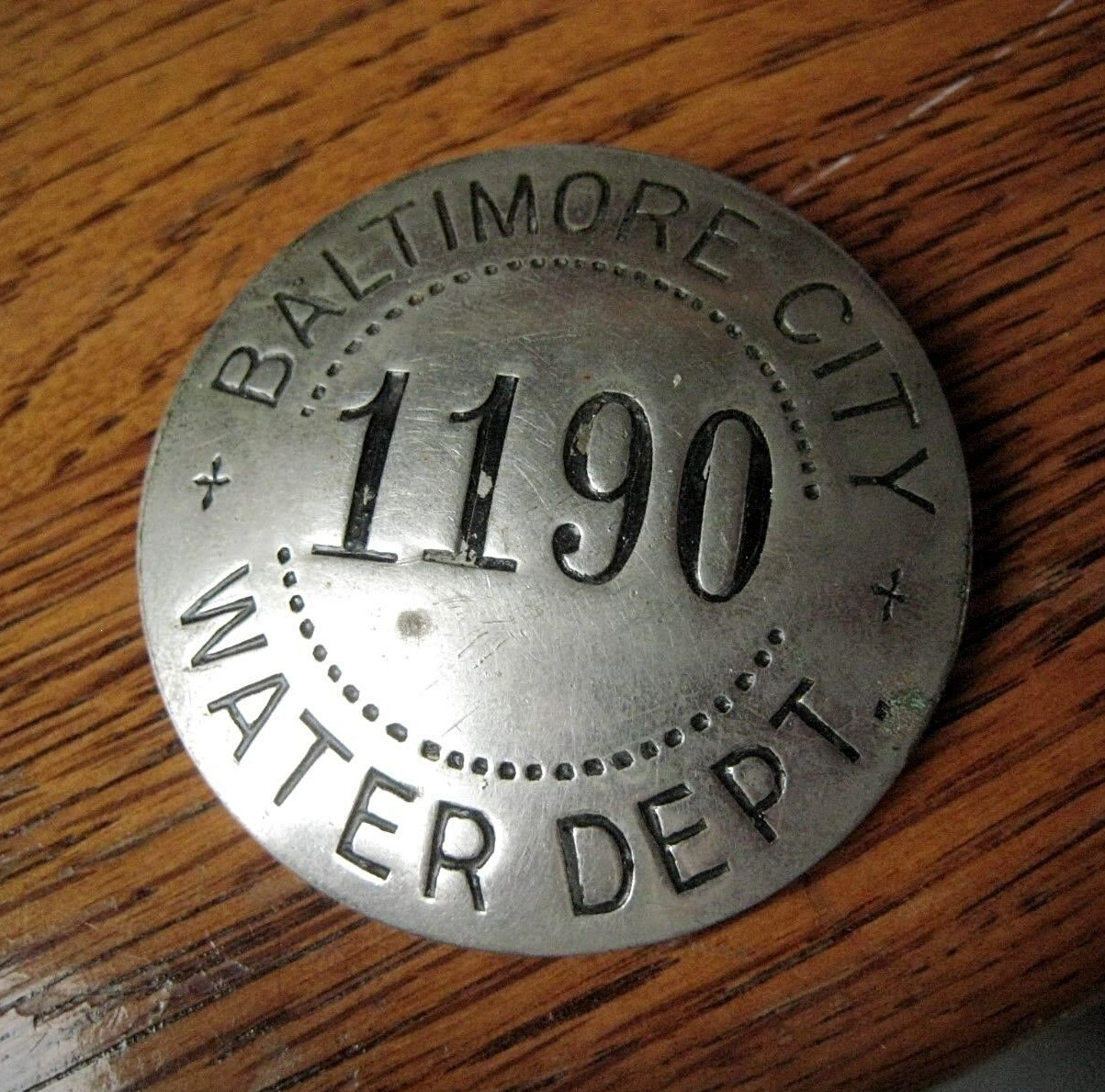 ANTIQUE Employee\'s  BADGE Baltimore City WATER DEPARTMENT Maryland 