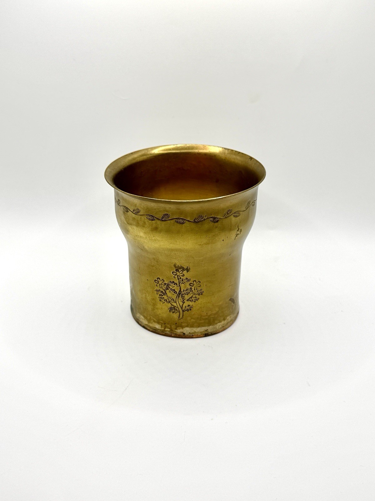 Antique WWl Brass/Metal Trench Art Hand Tooled Floral Motif Vase