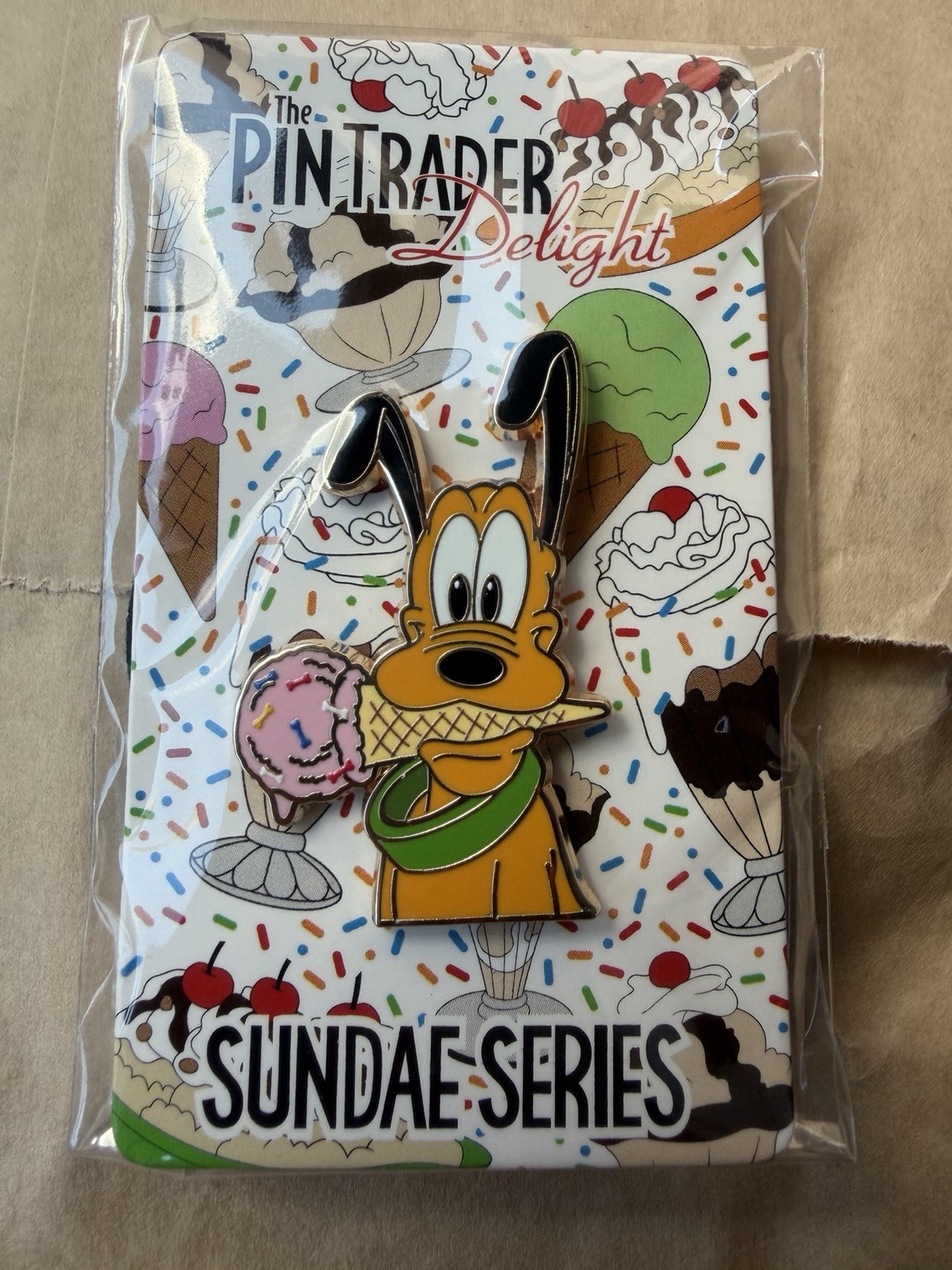 Pluto Ghiradelli PTD Pin Traders Delight LE 400 Disney Classic 2026 Ice Cream