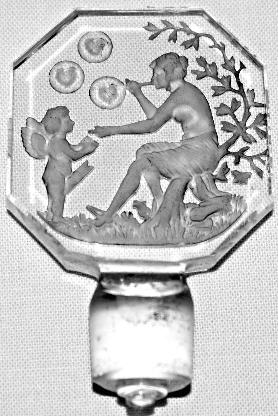 1930's Art Deco Bohemian Czech Heinrich Hoffman Venus & Cupid Bottle Stopper