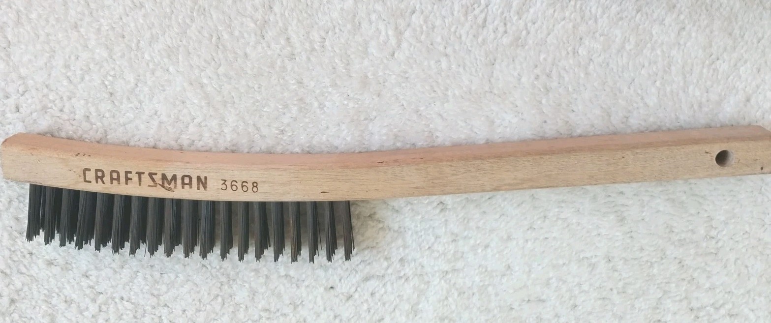 NEW Rare Vintage CRAFTSMAN TOOLS  3668  Metal Wire Brush Long Wooden Handle 14\