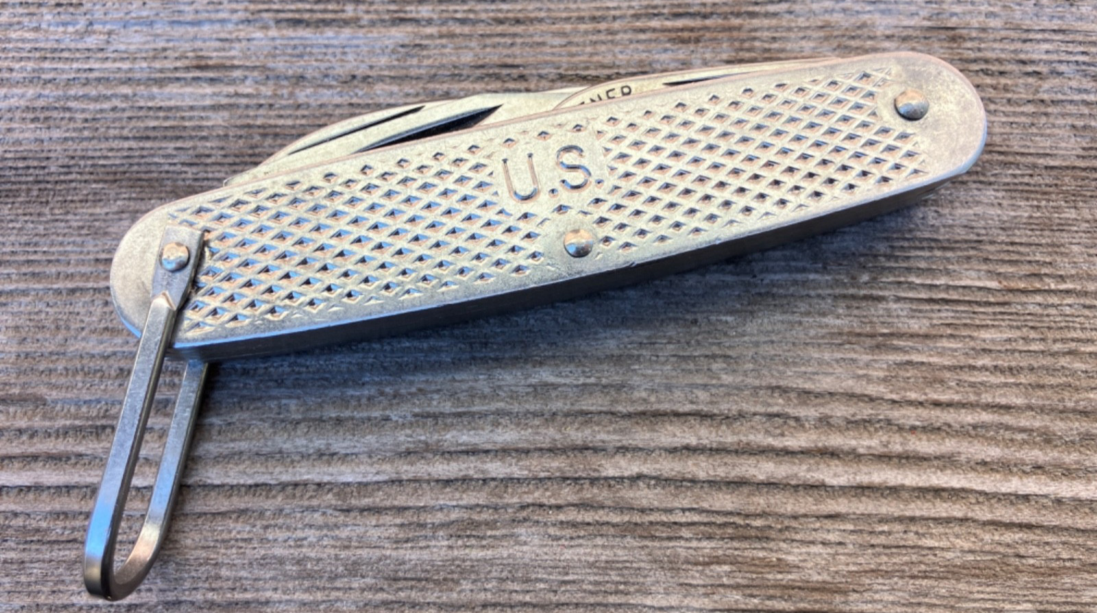 VTG 1992 CAMILLUS US 4 UTILITY SURVIVAL POCKET KNIFE 