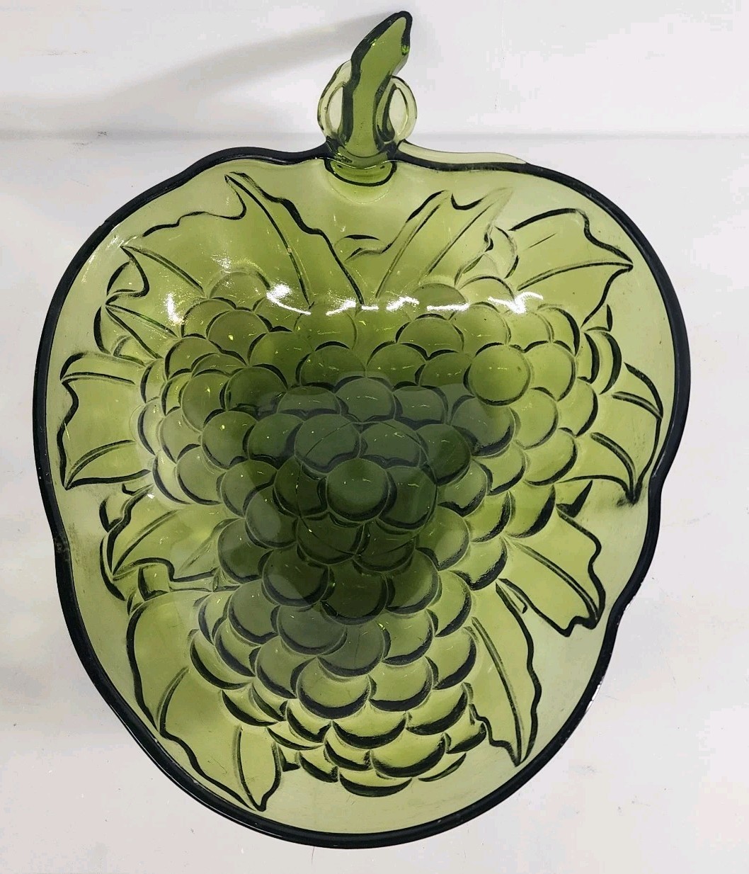 Vintage Indiana Glass Large Green Grape Cluster Pattern Fruit Serving Bowl 13