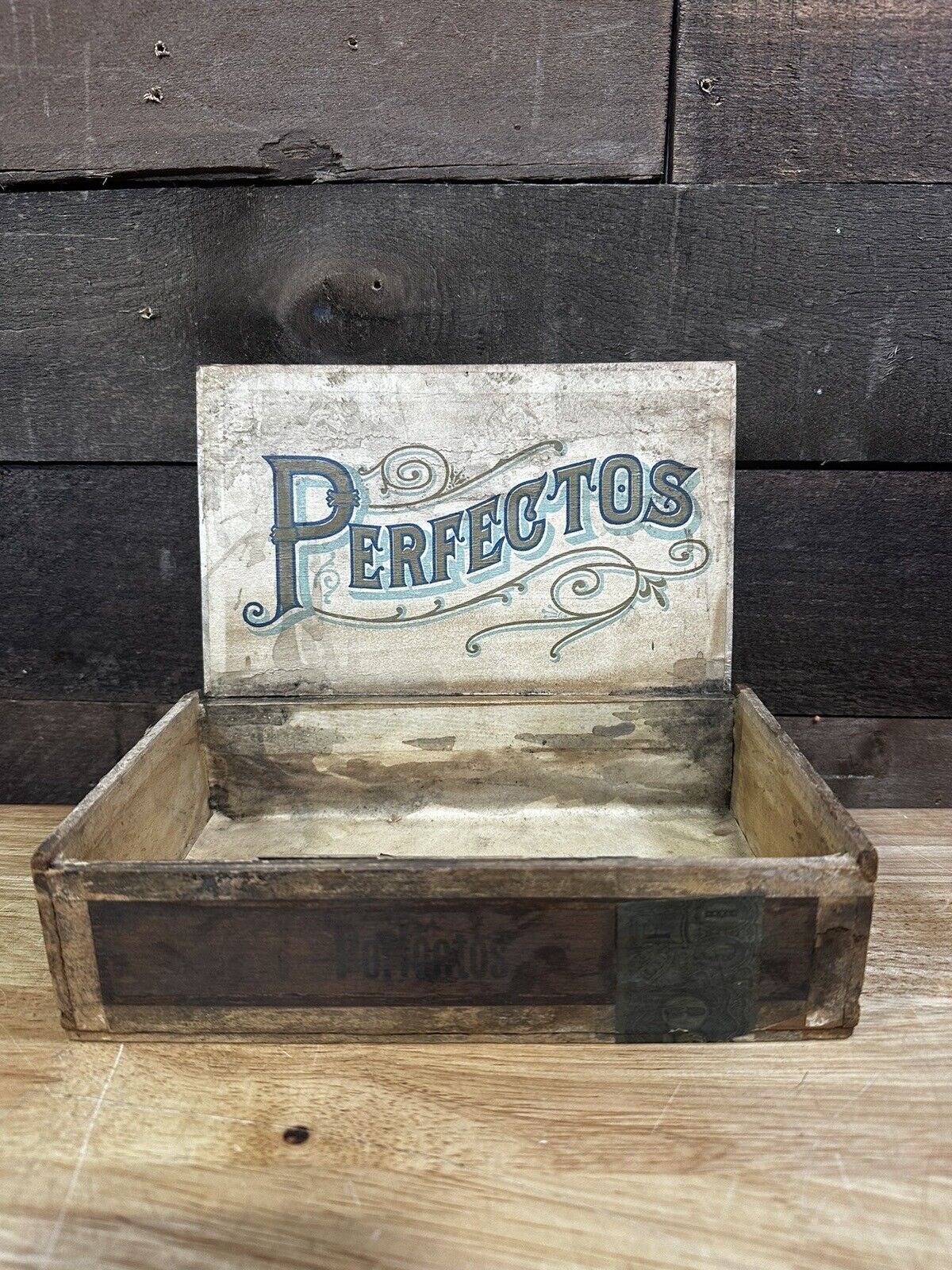 Antique Perfectos Cigar Box 