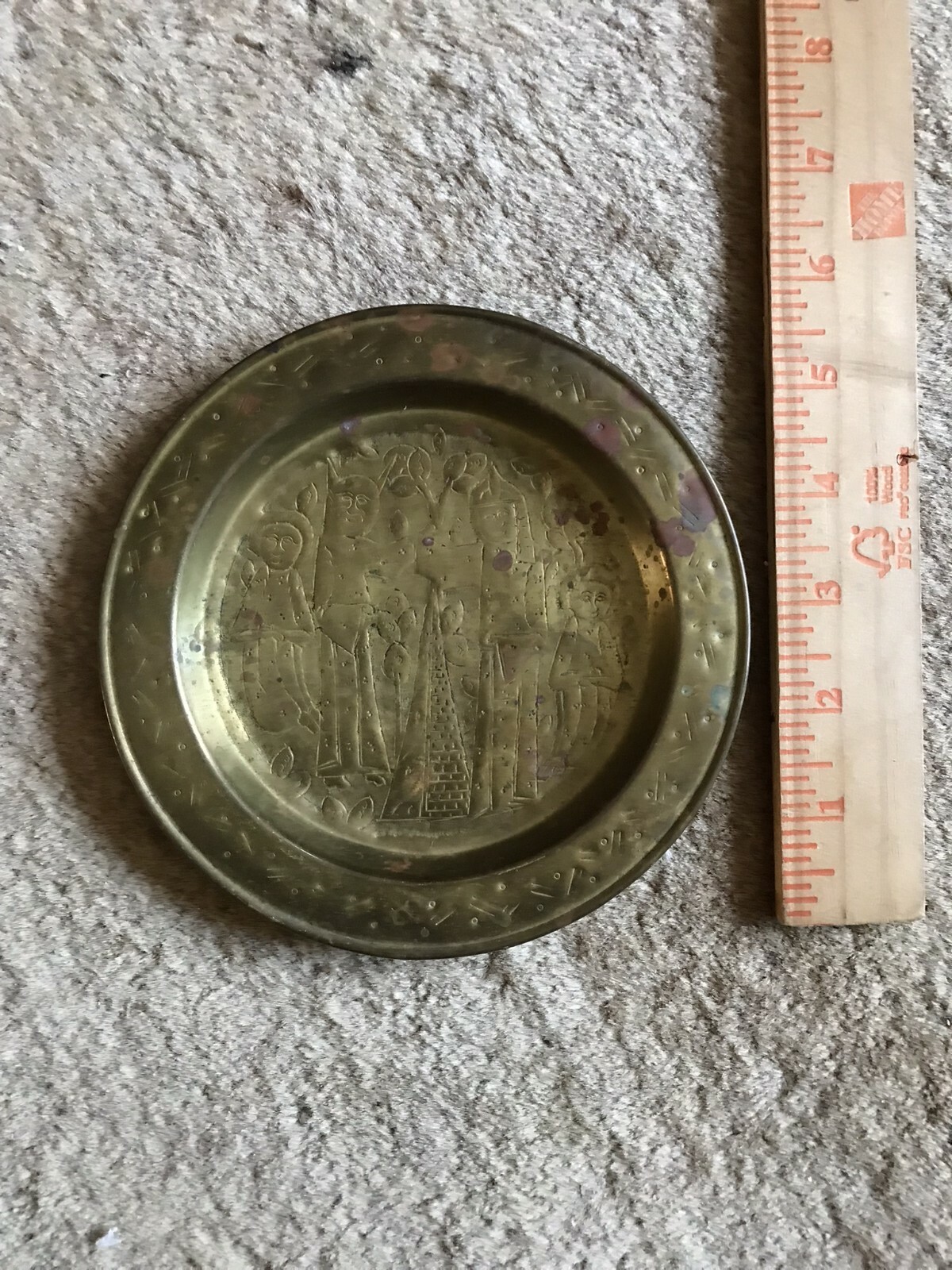 Antique / vintage Middle east brass dish plate w/ Engraved Figurines 5-7/8\