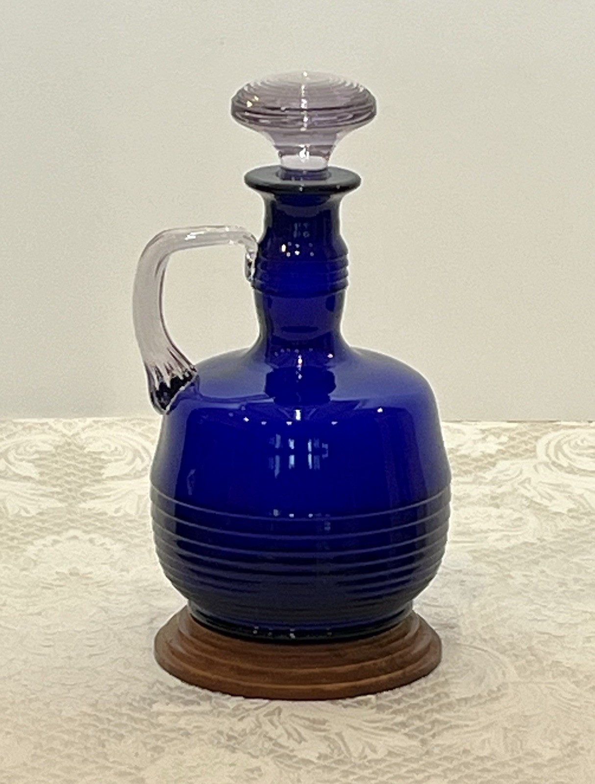 Vtg Cambridge Glass Tally-Ho Wine Decanter With Handle & Stopper Cobalt Blue USA