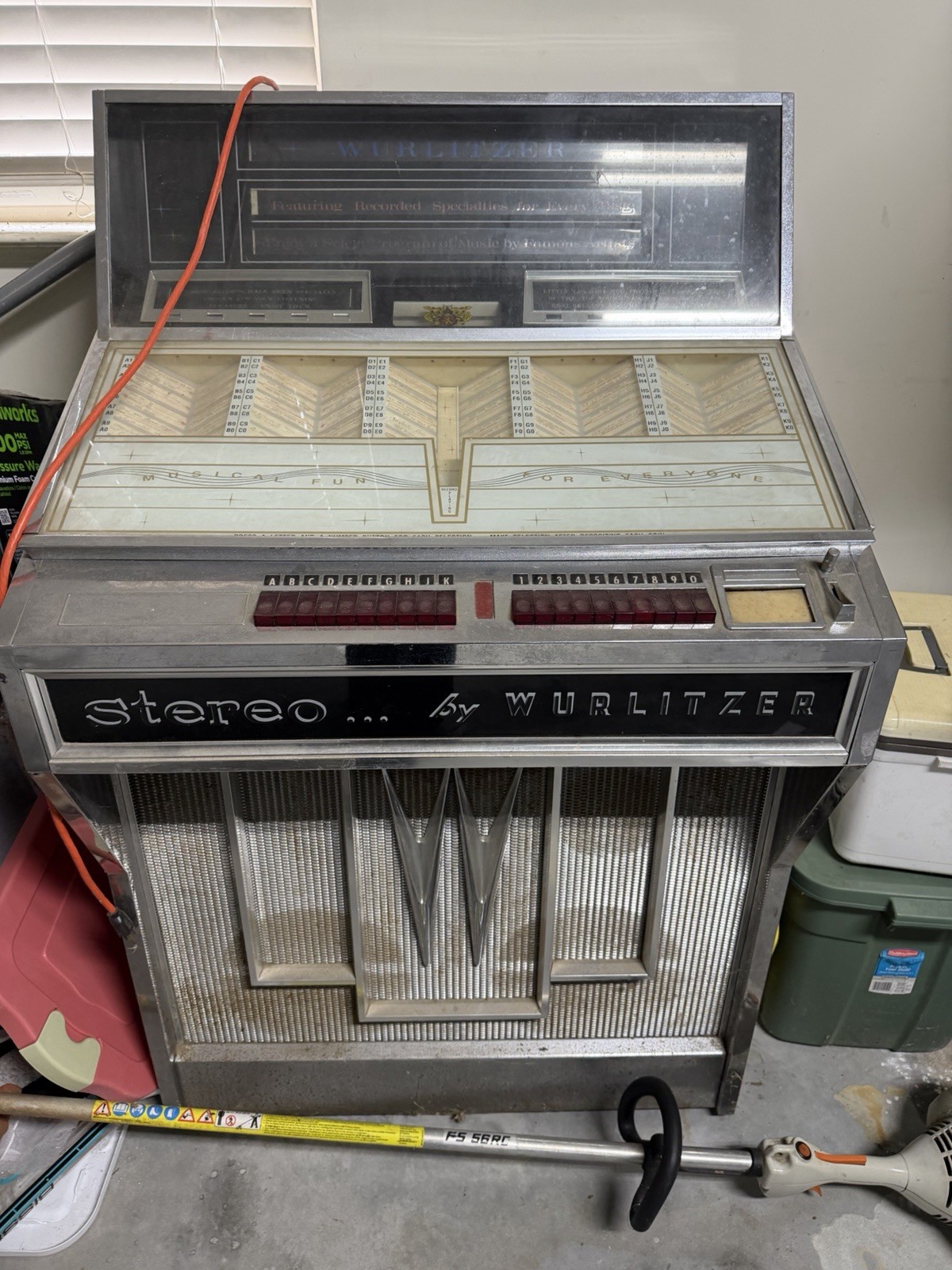 Wurlitzer Stereo Jukebox Machine