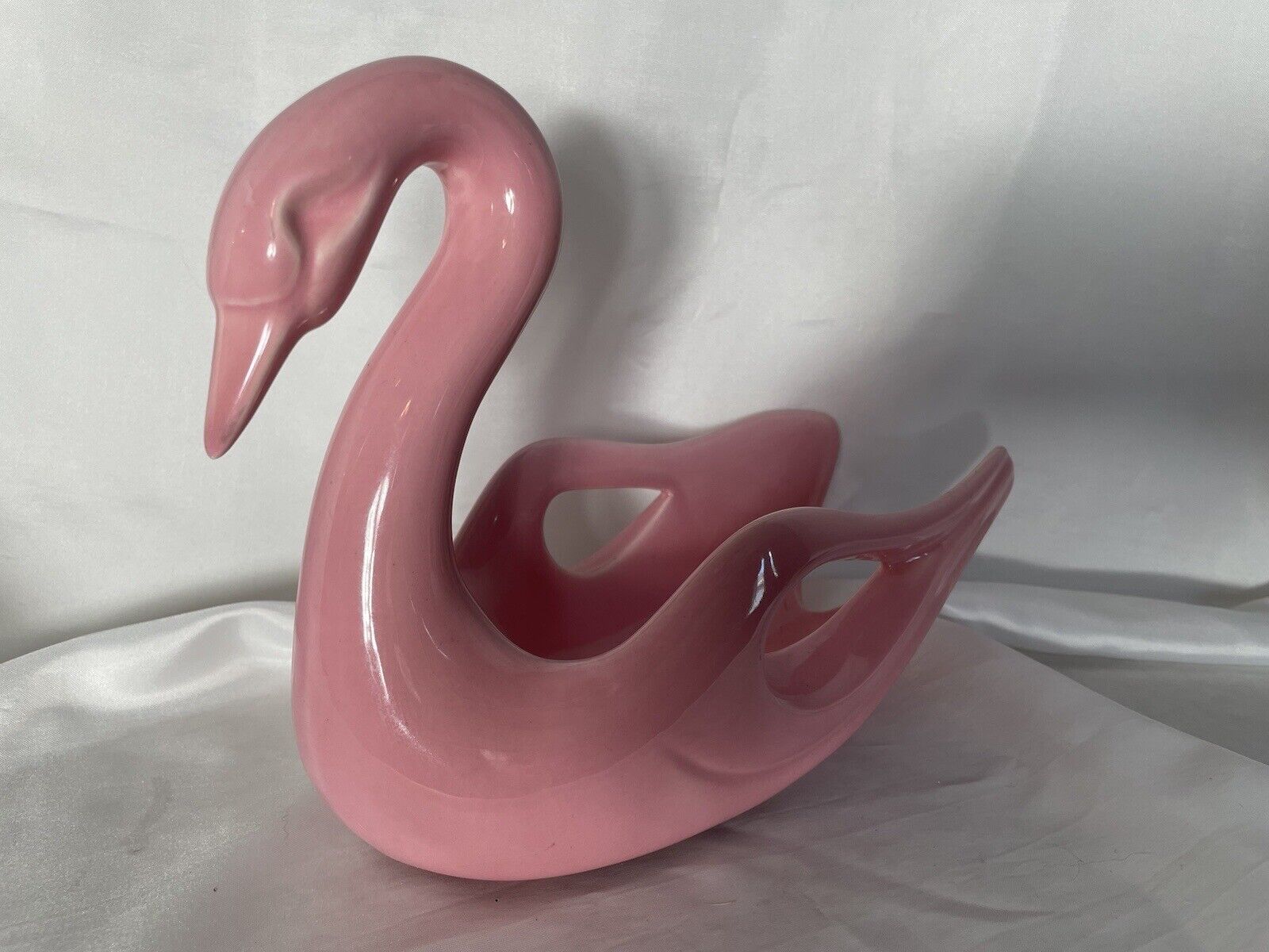 Vtg Mauve Pink Vohann Of California Ceramic Swan Towel Holder Marked